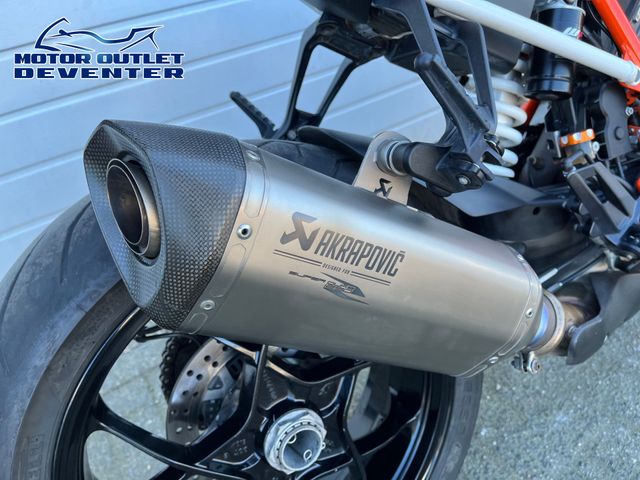 ktm - 1290-super-duke-r