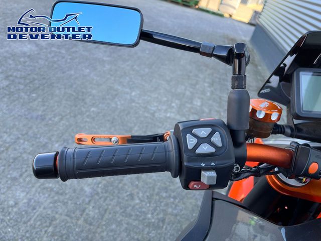 ktm - 1290-super-duke-r