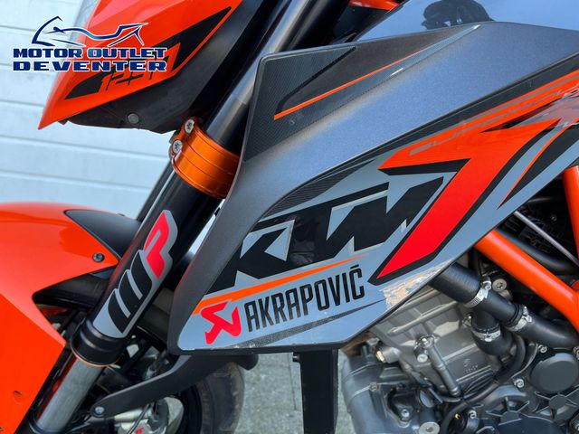 ktm - 1290-super-duke-r