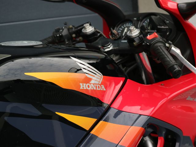 honda - cbr-600-f