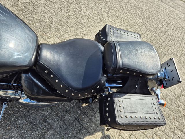 suzuki - vl-800-volusia