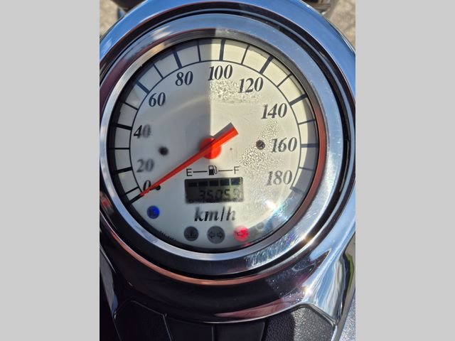 suzuki - vl-800-volusia