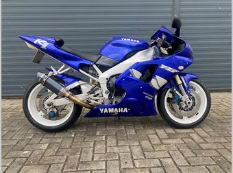 Yamaha YZF R1 1999 occasion