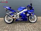 YAMAHA YZF R1