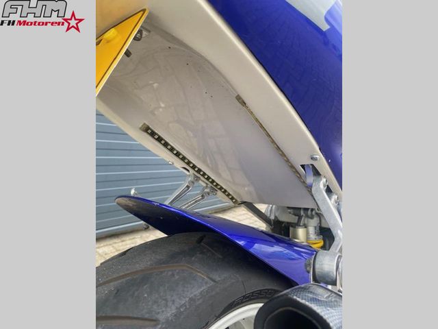 yamaha - yzf-r1