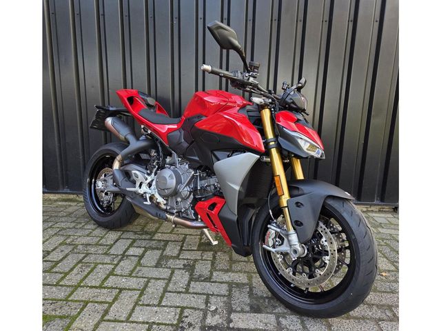 ducati - streetfighter-v2-s