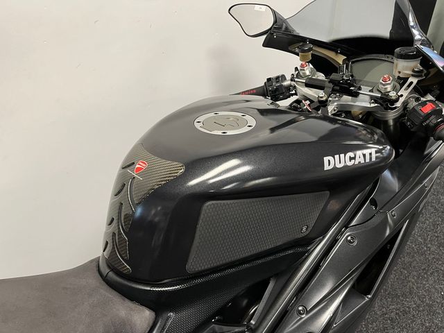 ducati - 848