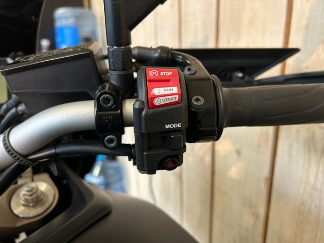 yamaha - tracer-900-abs