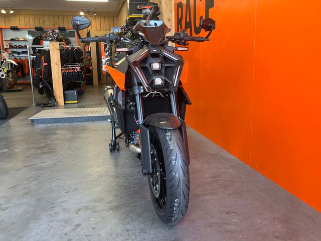 ktm - 990-duke