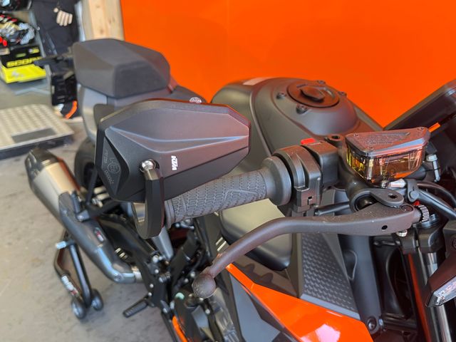 ktm - 990-duke