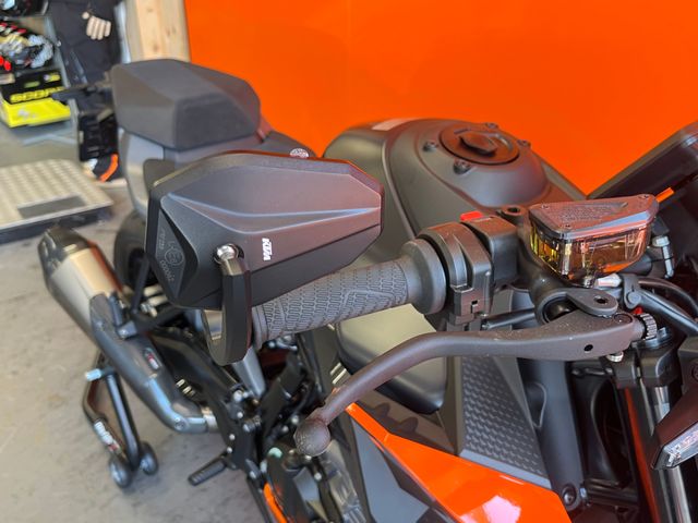 ktm - 990-duke