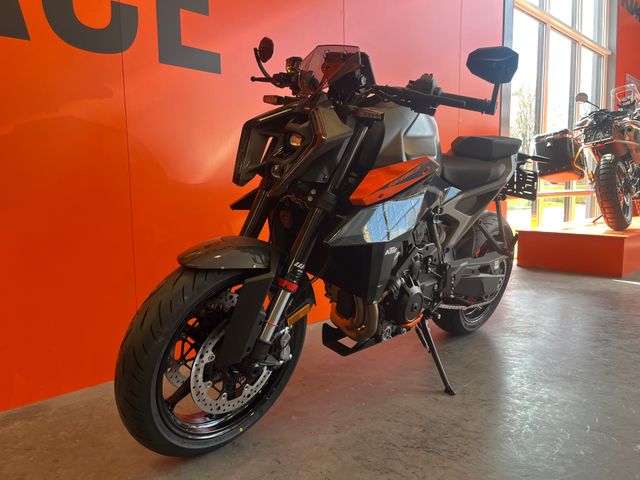 ktm - 990-duke