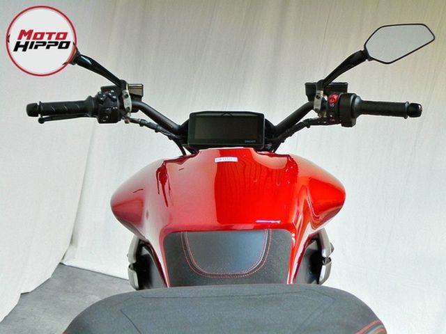 ducati - xdiavel-v4
