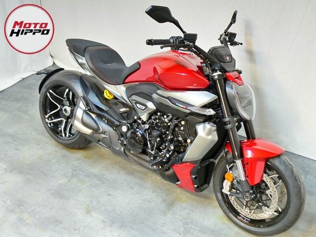 ducati - xdiavel-v4