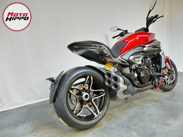 ducati - diavel-v4