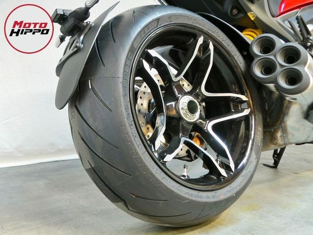 ducati - diavel-v4