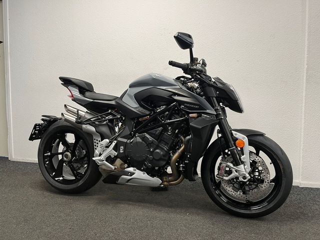 mv-agusta - brutale-1000