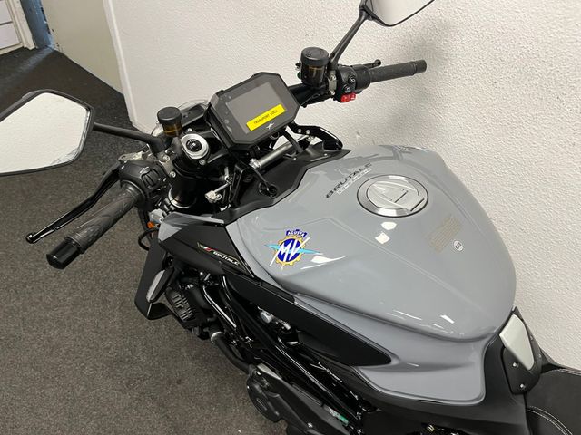 mv-agusta - brutale-1000