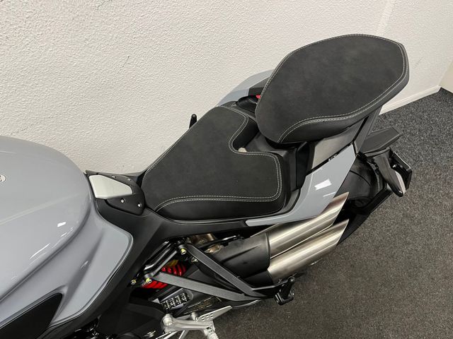 mv-agusta - brutale-1000