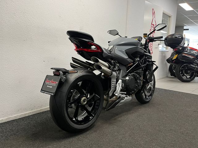 mv-agusta - brutale-1000