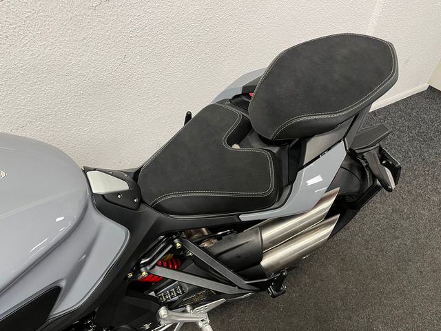mv-agusta - brutale-1000