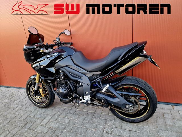 triumph - tiger-1050