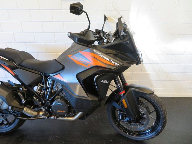 ktm - 1290-super-adventure-s