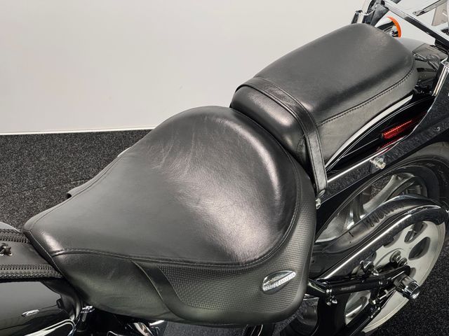 harley-davidson - fat-boy-flstfi