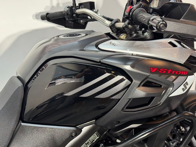 suzuki - v-strom-1000-abs-adventure