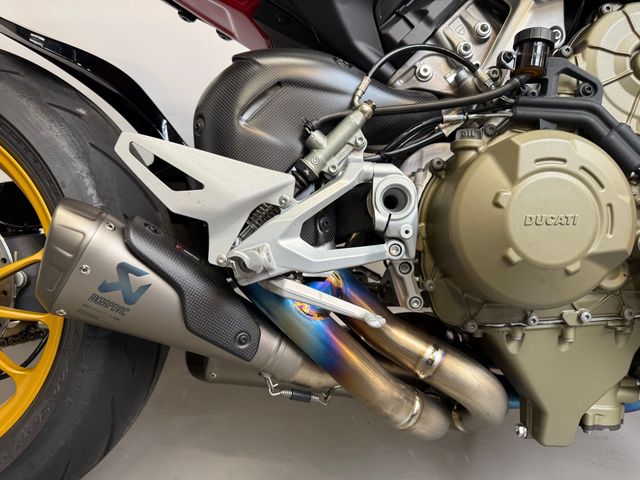 ducati - streetfighter-v4s