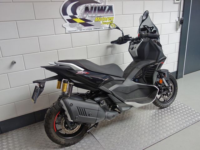 aprilia - sr-gt-400