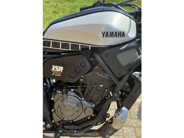yamaha - xsr-700-legacy