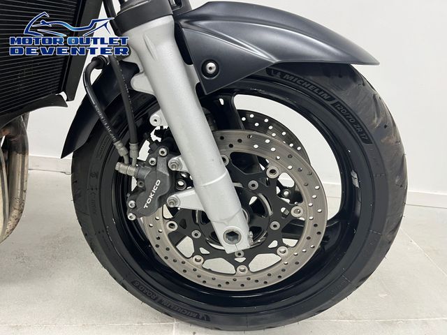 suzuki - gsr-600