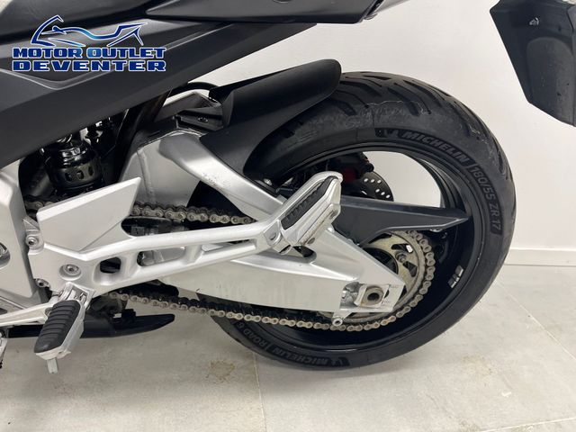 suzuki - gsr-600