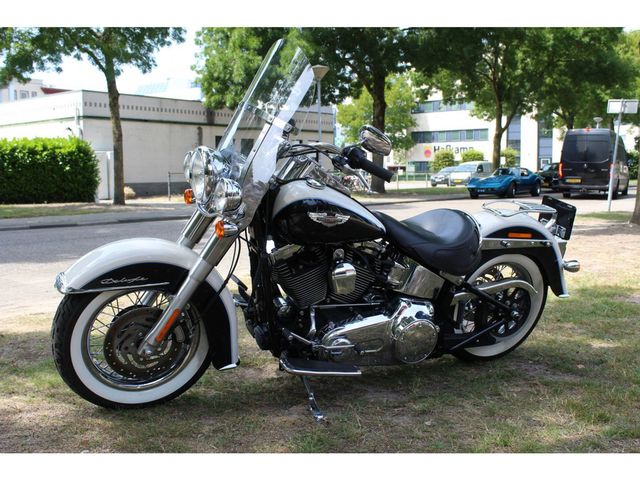 harley-davidson - nostalgia-softail-special-flstn