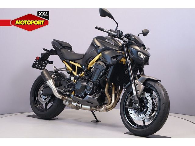 kawasaki - z900