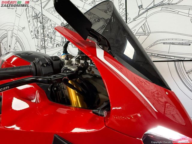 ducati - panigale-v4-s