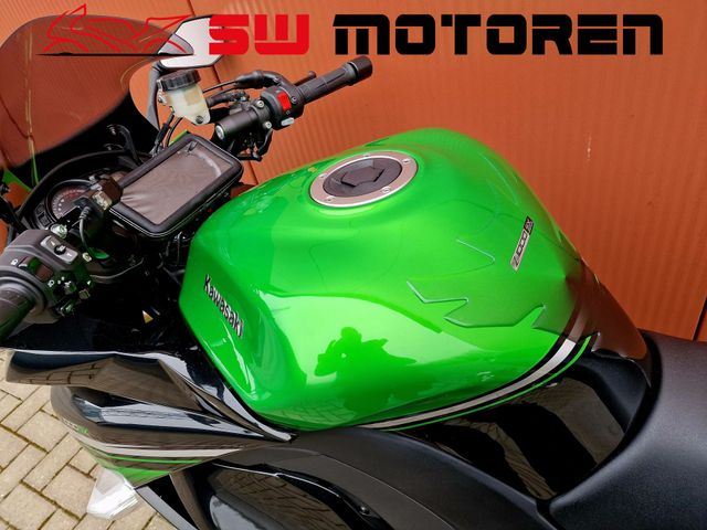 kawasaki - z-1000-sx-abs