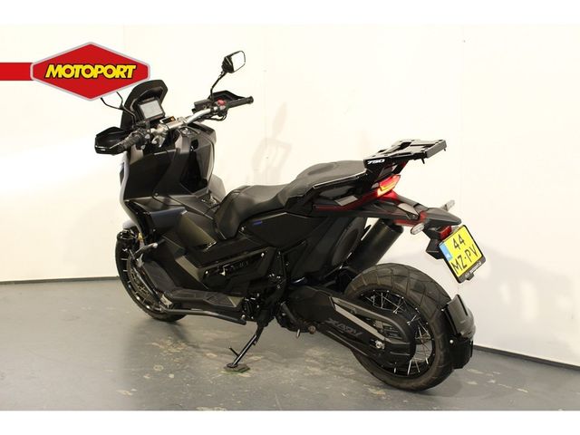 honda - x-adv