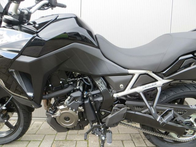 suzuki - v-strom-800