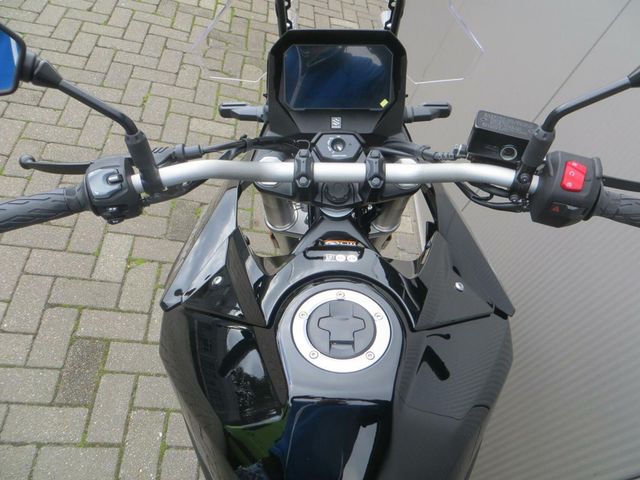 suzuki - v-strom-800