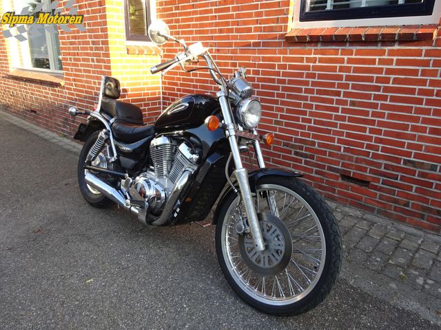 suzuki - vs-800-intruder