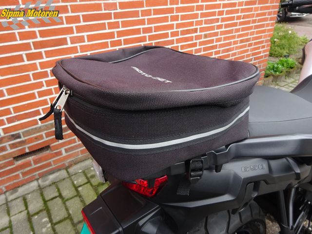 suzuki - v-strom-650-xta-adventure