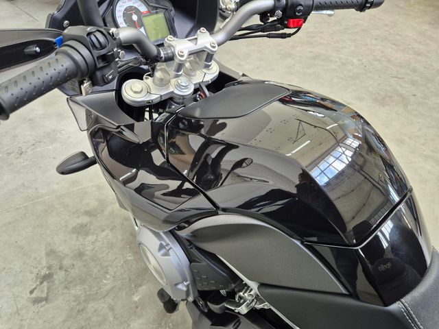 aprilia - mana-850-gt-abs