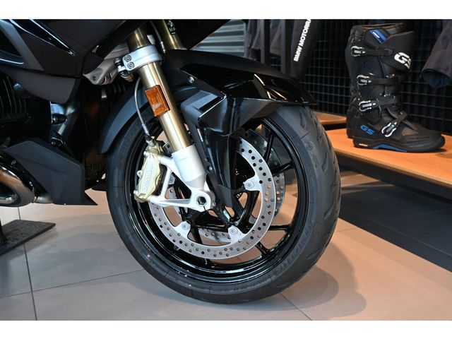 bmw - r-1250-rt