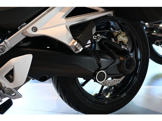bmw - r-1250-rt