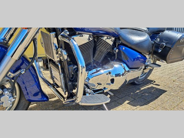 suzuki - intruder-c-1500-lc