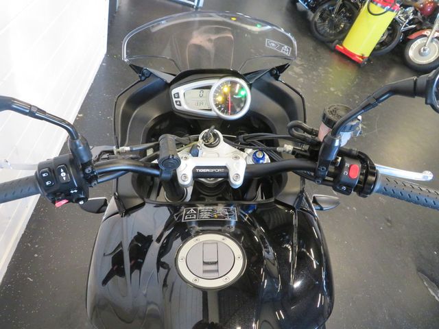triumph - tiger-1050-sport