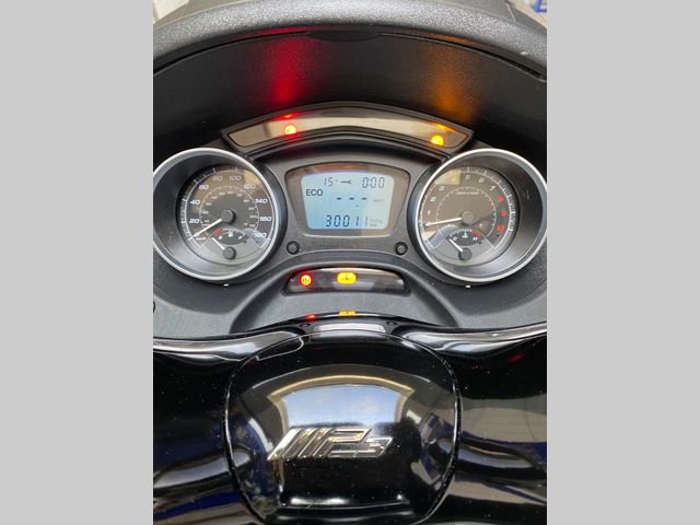 piaggio - mp3-500-sport-hpe-abs-asr
