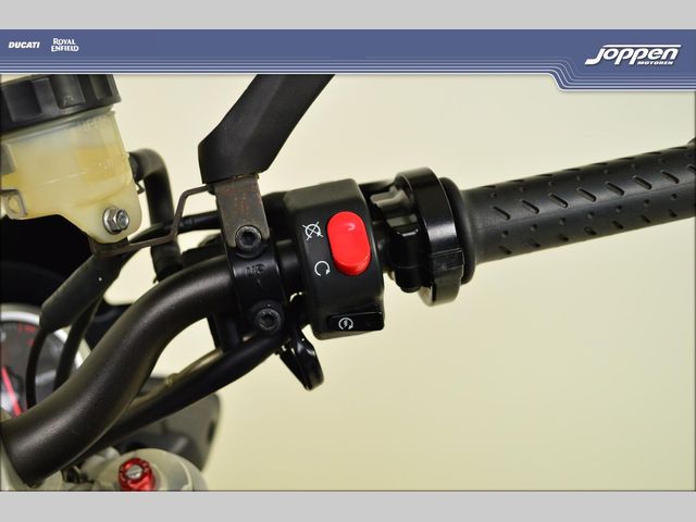 triumph - street-triple-r-abs